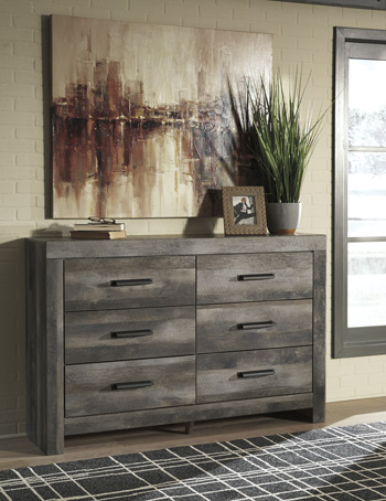 7e81482a9e3c8fad0c59aecd05f97049 Wynnlow Dresser - Image 1