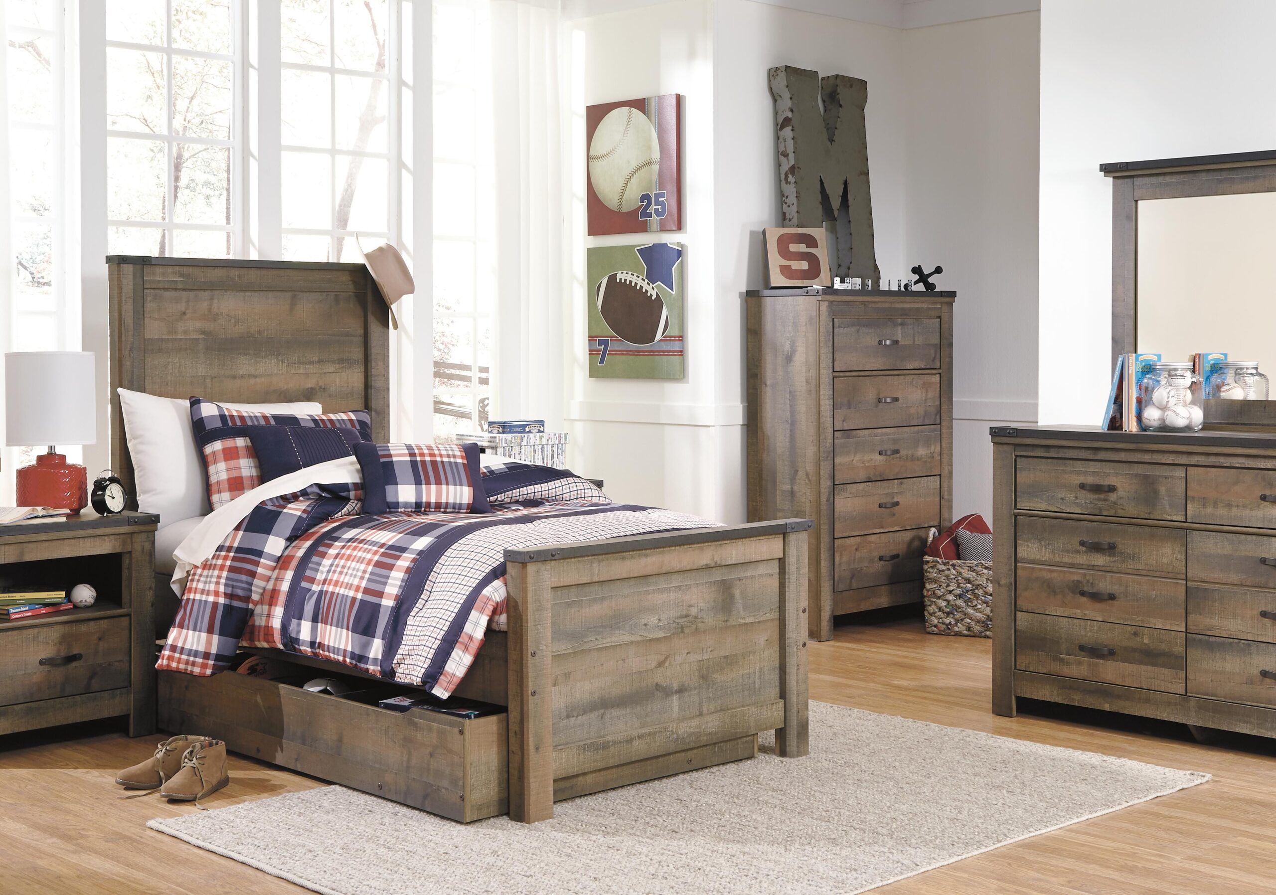 Trinell Twin Panel Bed with 1 Large Storage Drawer - Image 7