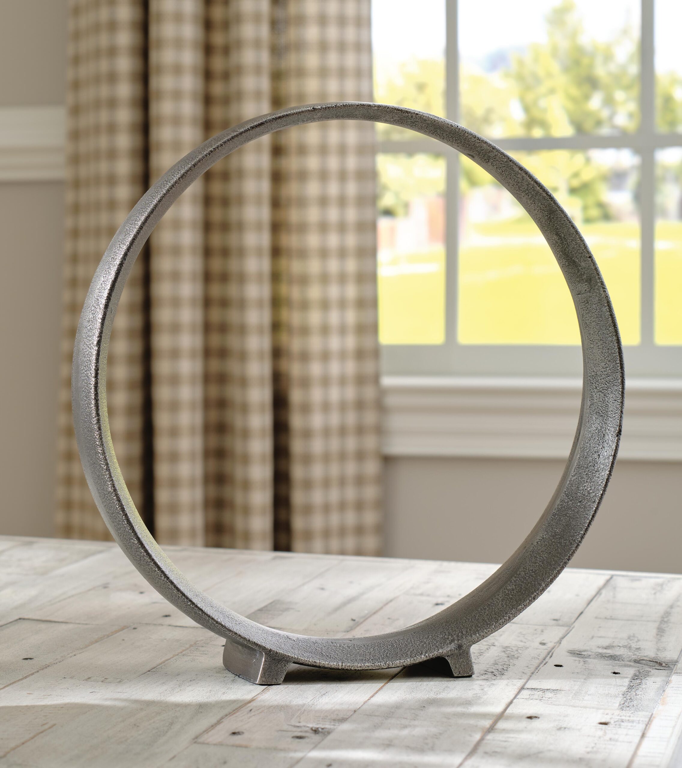Ryandale Sculpture (Set of 2) - Image 2